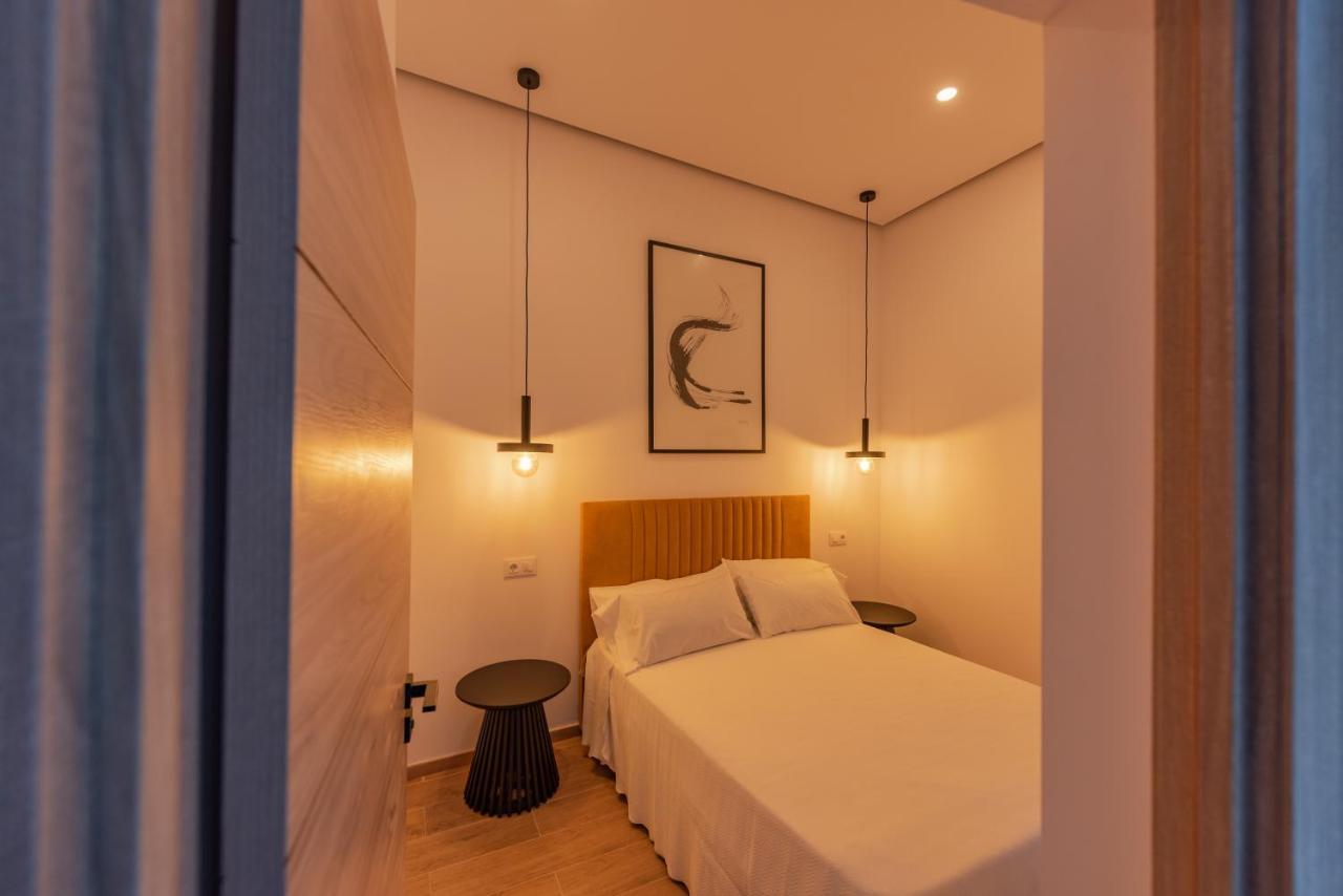 Appartamento Galarza Deluxe Casa Xvi-Xvii Parking Privado Gratis Caces Esterno foto