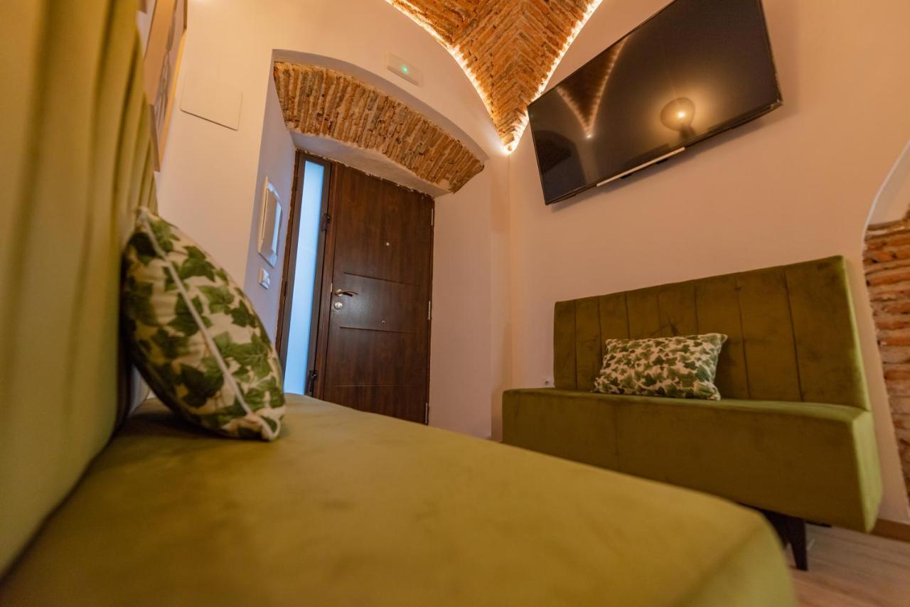 Appartamento Galarza Deluxe Casa Xvi-Xvii Parking Privado Gratis Caces Esterno foto