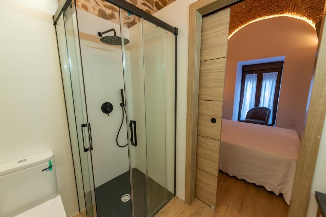Appartamento Galarza Deluxe Casa Xvi-Xvii Parking Privado Gratis Caces Esterno foto