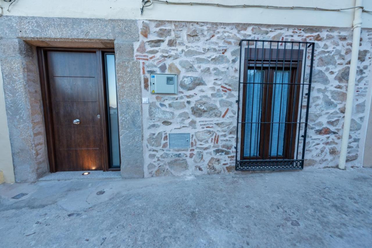 Appartamento Galarza Deluxe Casa Xvi-Xvii Parking Privado Gratis Caces Esterno foto