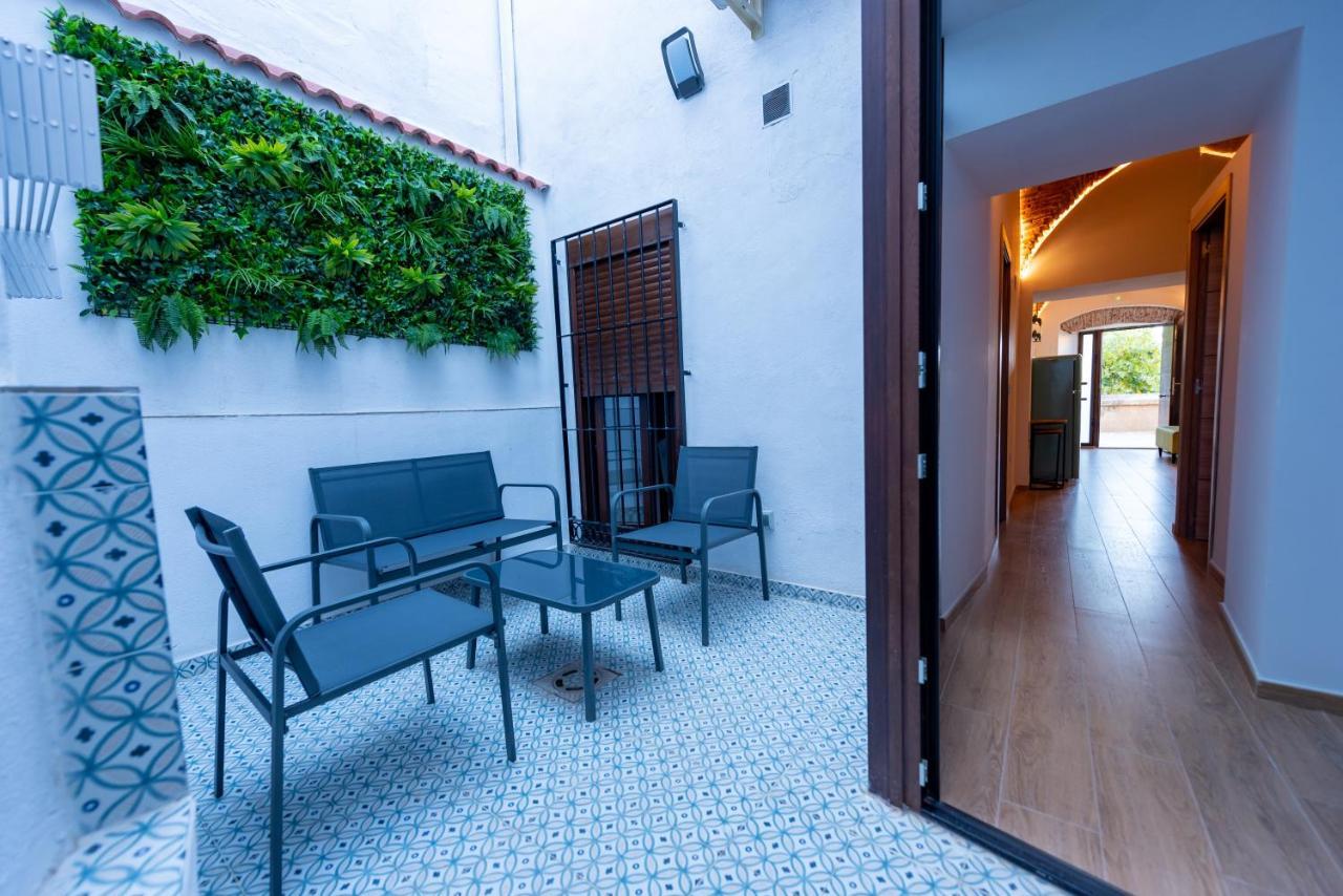 Appartamento Galarza Deluxe Casa Xvi-Xvii Parking Privado Gratis Caces Esterno foto