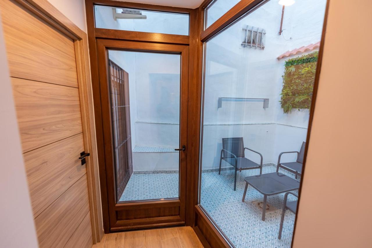 Appartamento Galarza Deluxe Casa Xvi-Xvii Parking Privado Gratis Caces Esterno foto