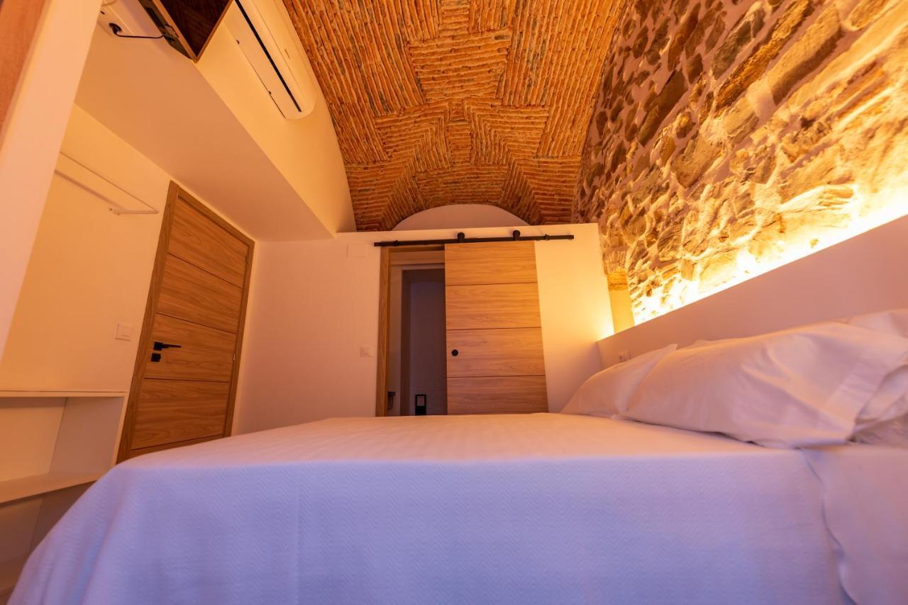 Appartamento Galarza Deluxe Casa Xvi-Xvii Parking Privado Gratis Caces Esterno foto